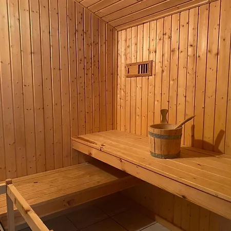 Holiday home Mirow, *