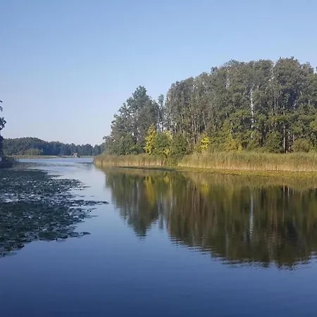 Semesterbostad Im Mirow